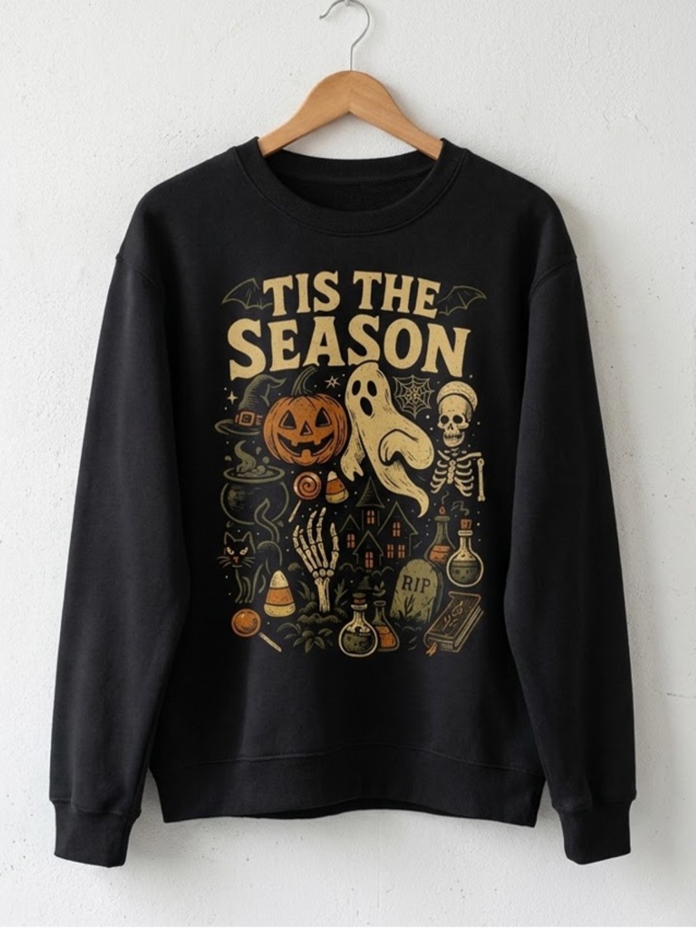 Tis The Season Halloween Graphic Sweatshirt